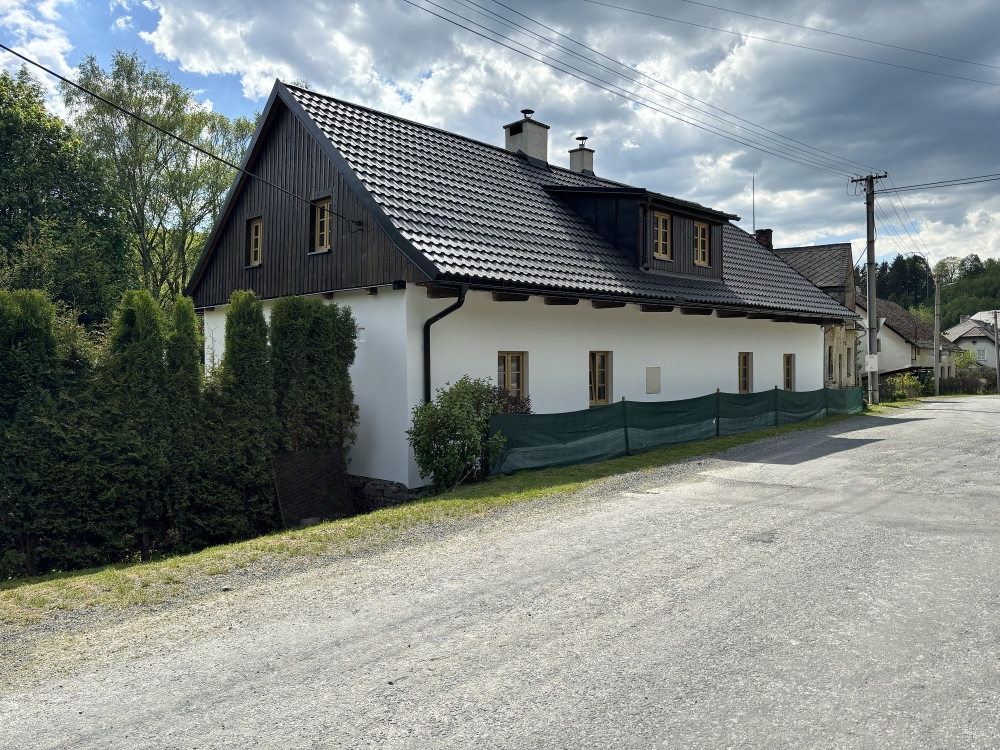 Chalupa Pusté Žibřidovice – silnice1
